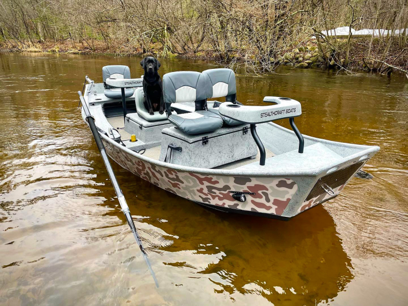 15ft Big Horn Skiff - StealthCraft Custom Veil #16