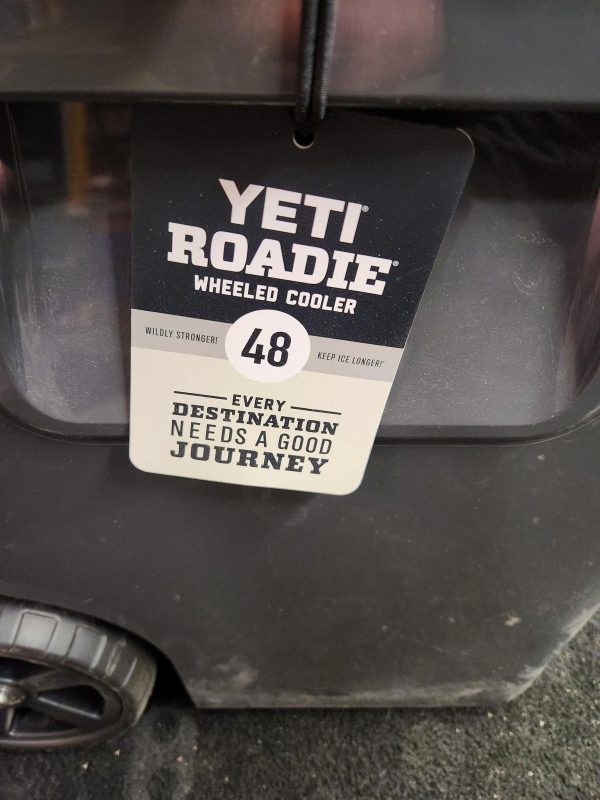 Yeti 48 Roadie Wheeled Cooler - Image 2