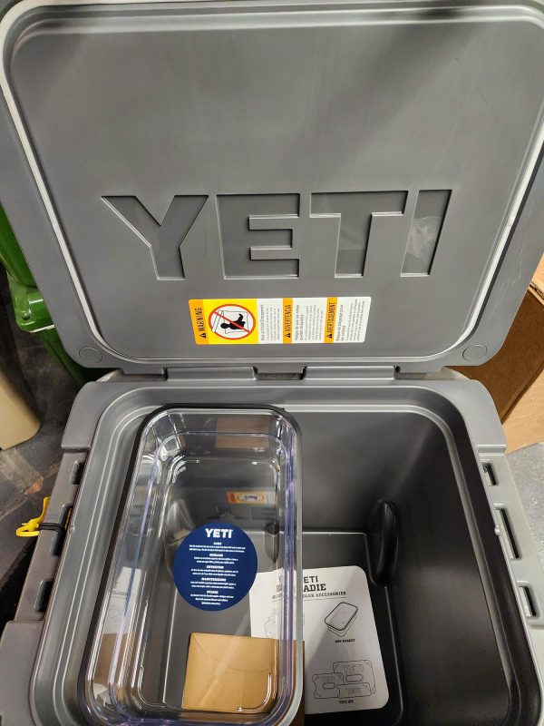 Yeti 48 Roadie Wheeled Cooler