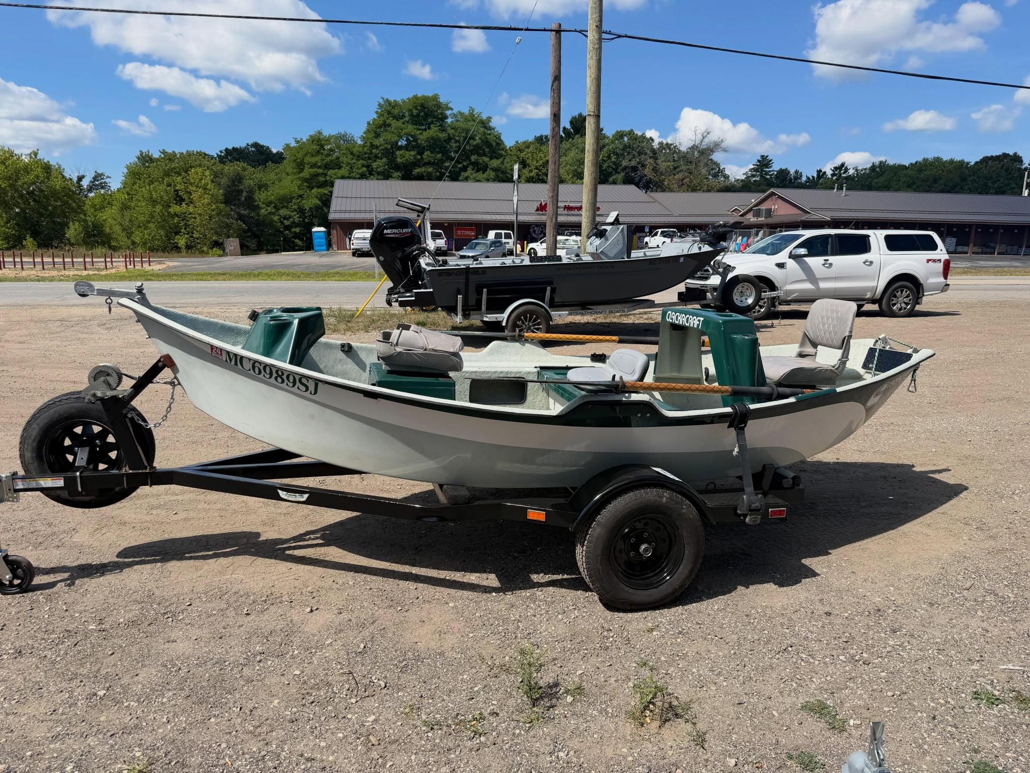 2003 15ft Clacka Low Pro